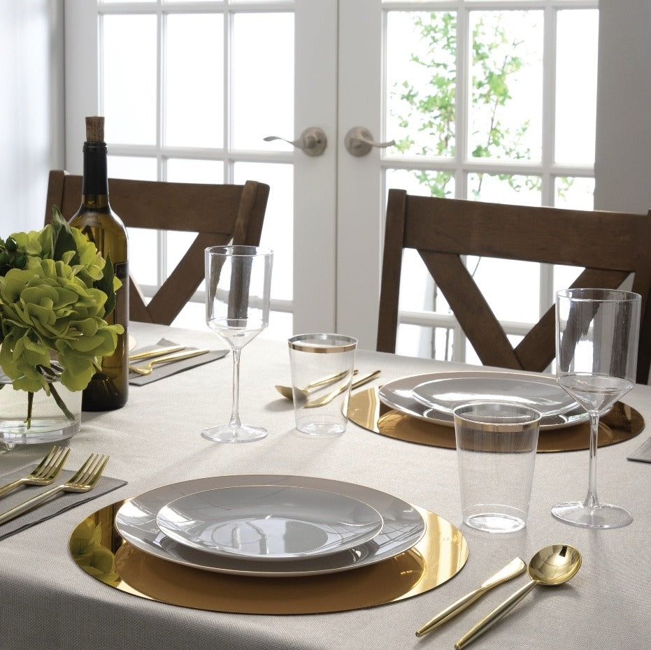 Gold and white dinnerware elegant table setting celebration from Parte Haus party supply store in Bethesda Maryland