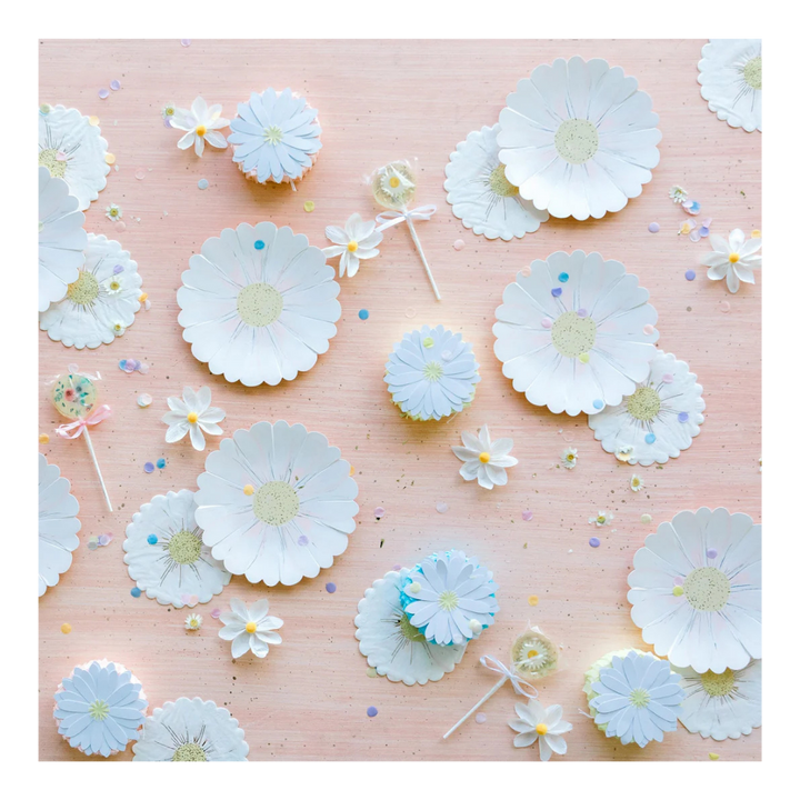 Wild Daisy Flower Shaped Plates