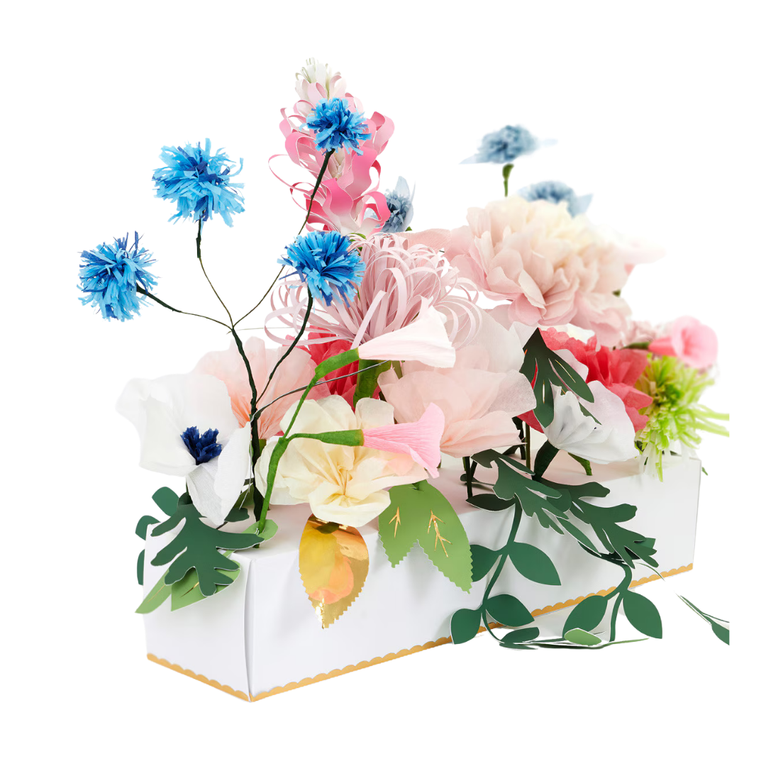 Hazel Gardiner Spring & Summer Table Centerpiece