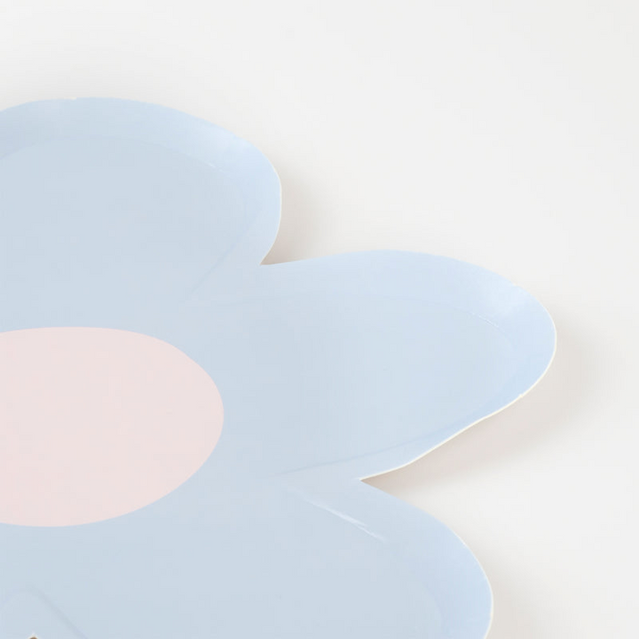 Pastel Daisy Shaped Dinner Plates