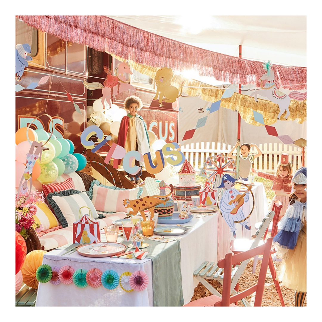 Circus Garland