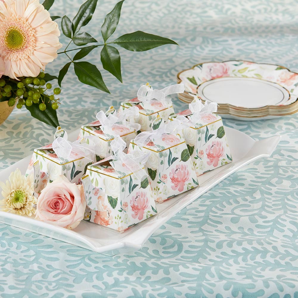 Floral pastel favor box elegant wedding table decor from Parte Haus party supply store in Bethesda Maryland