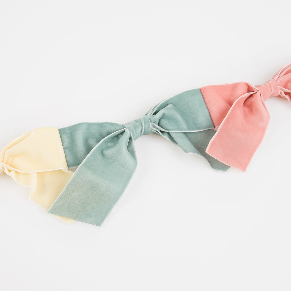 Pastel Velvet Bow Garland