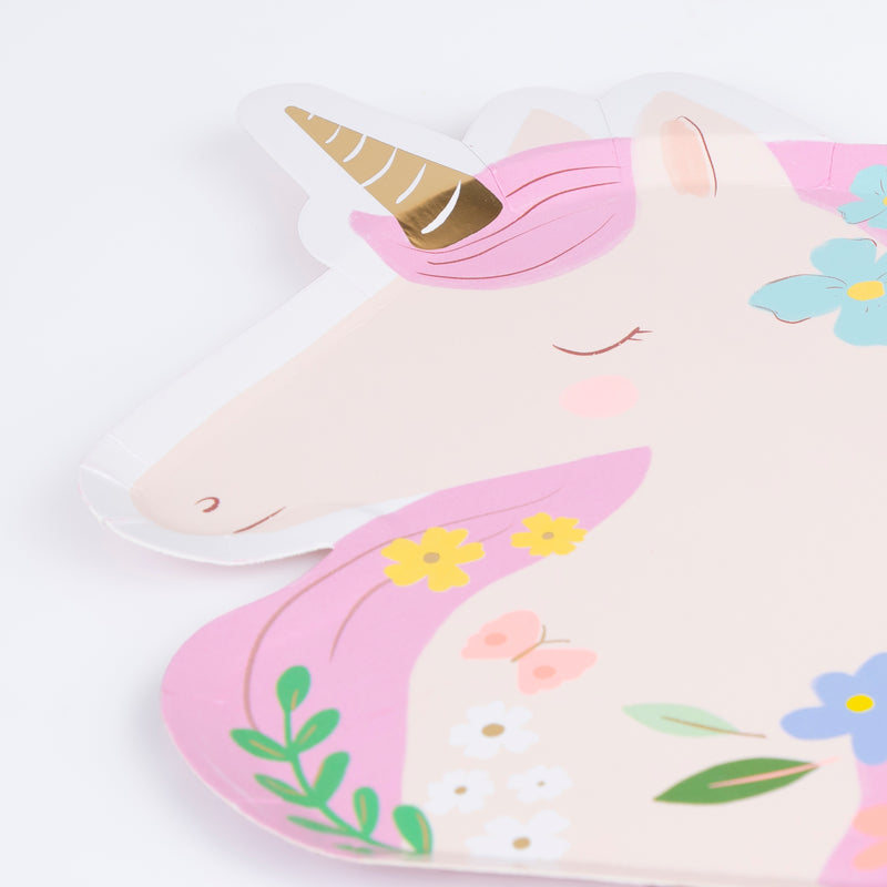 Pastel unicorn plate with pink mane and floral design kids birthday Parte Haus party supply store in Bethesda MD