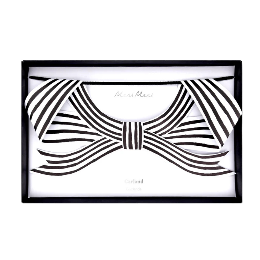 Black & White Stripy Bow Garland
