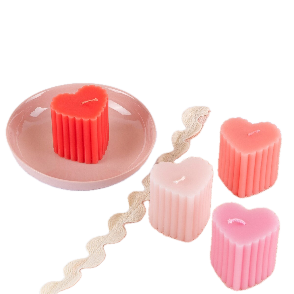 Liberty Scalloped Heart Candles