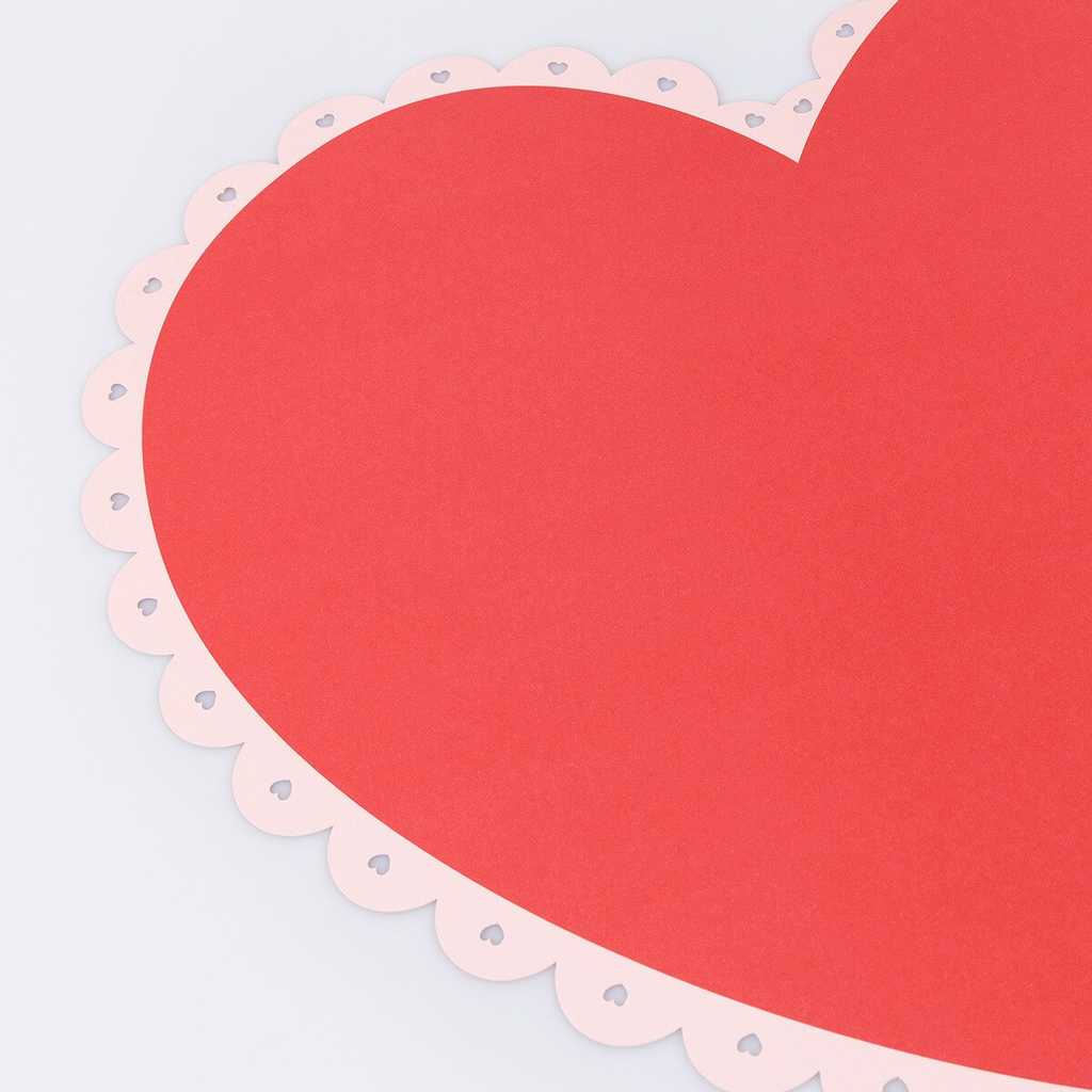 Red and Pink Scalloped Heart Paper Placemats