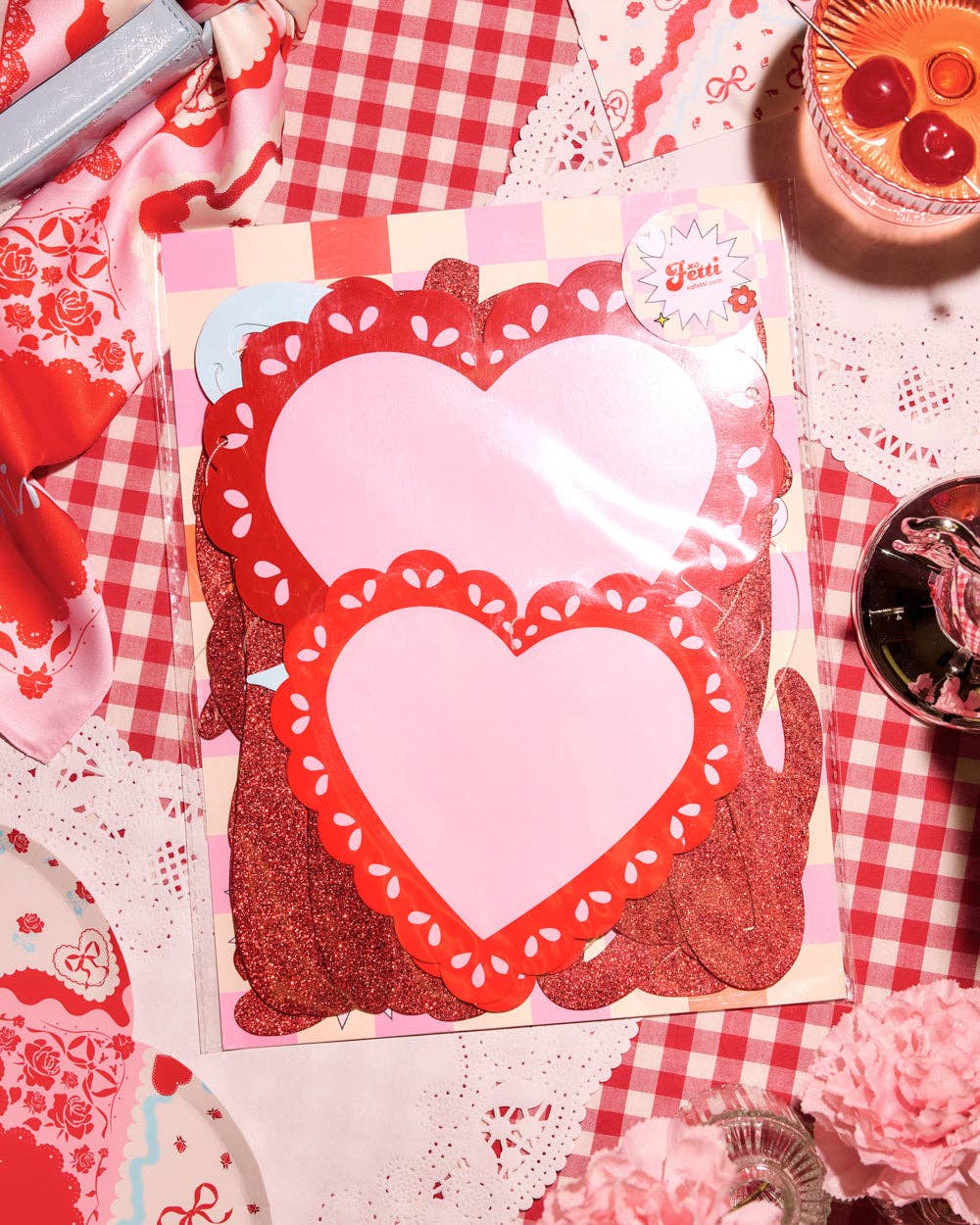 Red with White Hearts and Bows "Happy Valentine's Day" Banner Set