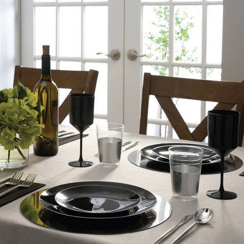 Black dinnerware set elegant table setting for dinner from Parte Haus party supply store in Bethesda Maryland