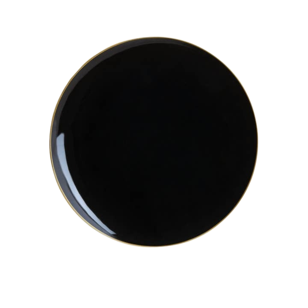 Black plate with metallic rim dinnerware for elegant events from Parte Haus party supply store in Bethesda MD