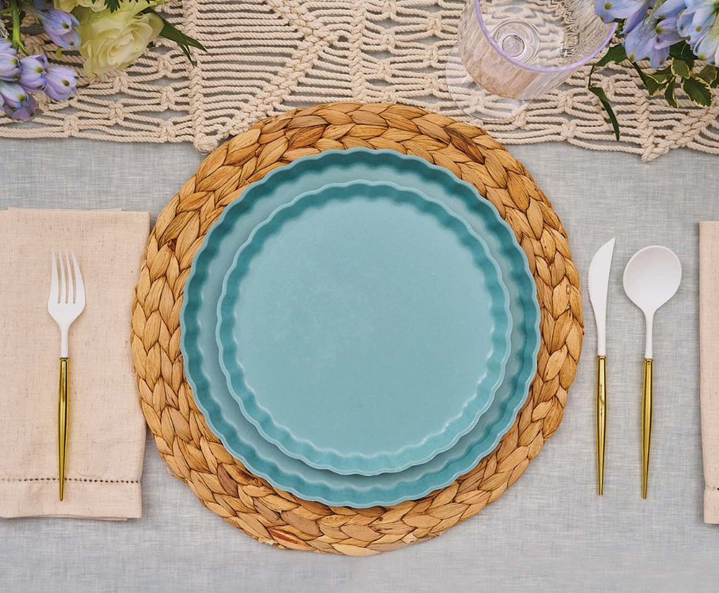 White and Gold Plastic Cutlery - 24 pcs