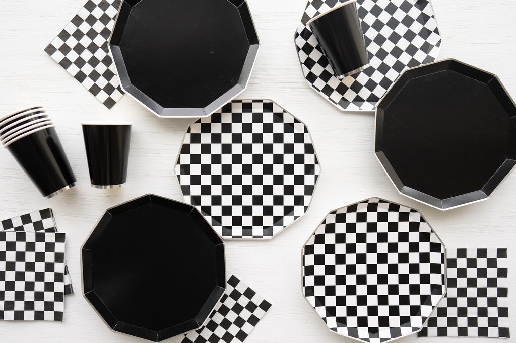 Black and White Checkered Dinner Napkins