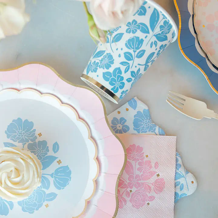 Belle Blue Elegant Floral Dinner Napkins