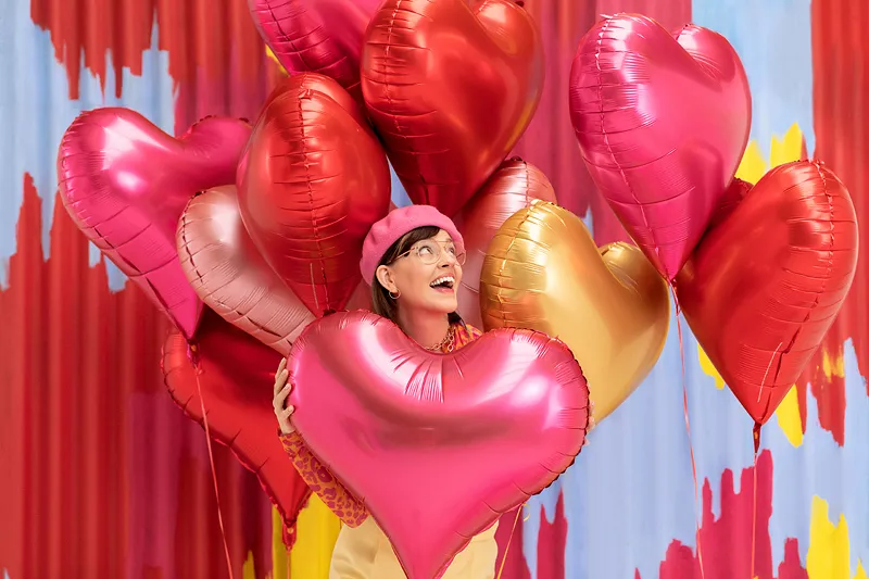 Red Heart Foil Balloon, 24in