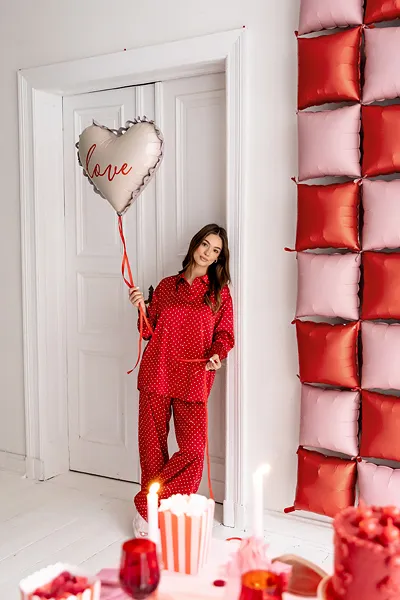 White Love Lacy Heart Foil Balloon, 20in
