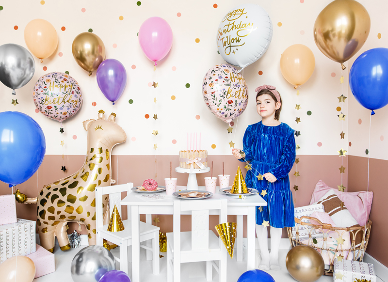 Giant Gold Giraffe Foil Balloon, 47in