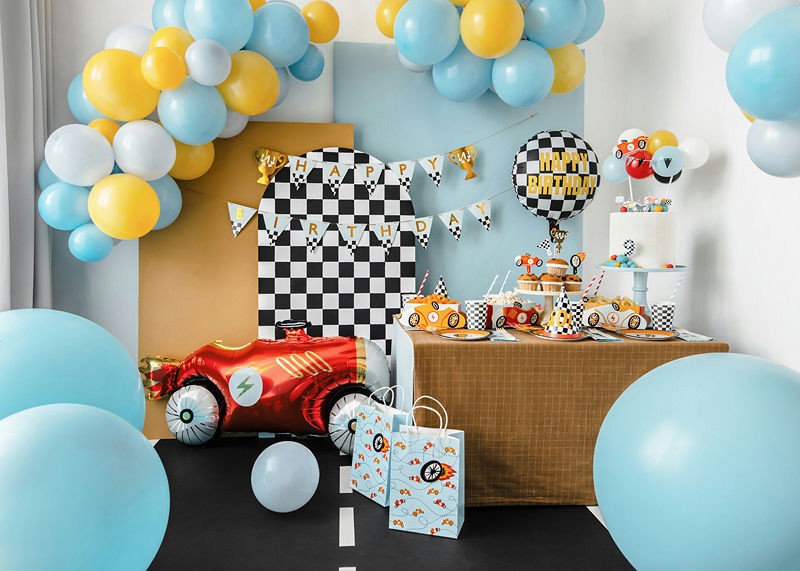 Trophy "Happy Birthday" Banner