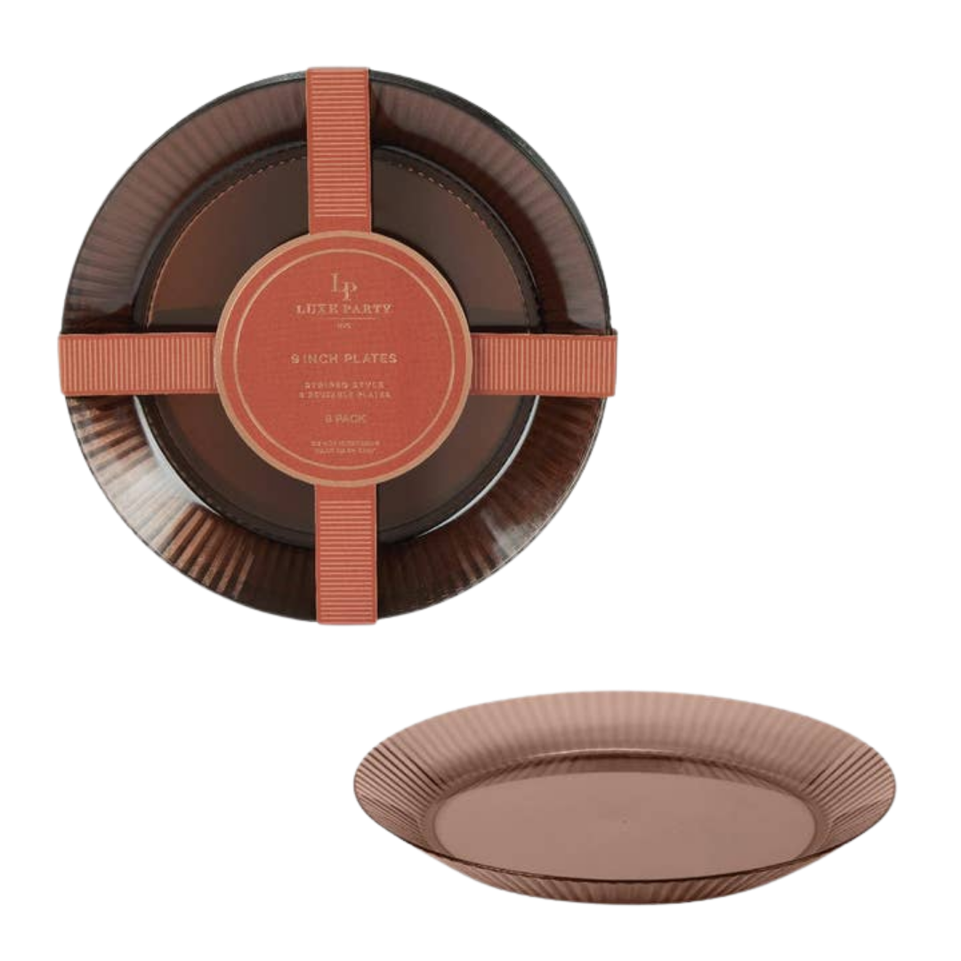 Brown Ribbed Heavy Plastic Plates - 8 Pack