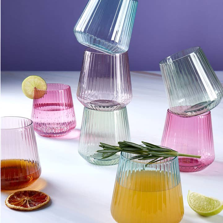 Purple Upscale Ribbed Plastic Wine Goblets Cups