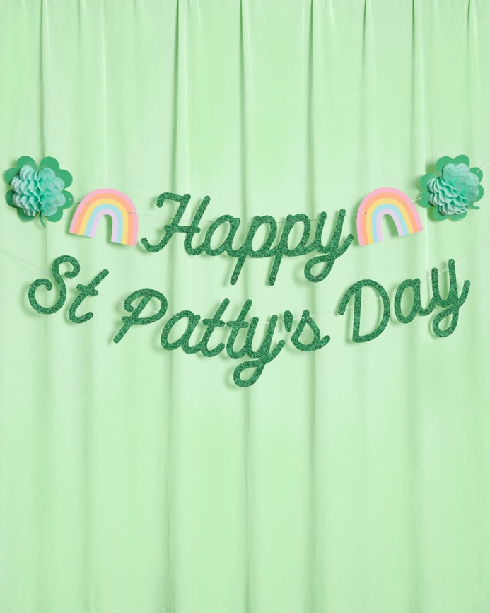 Green "Happy St. Patty's Day" Banner