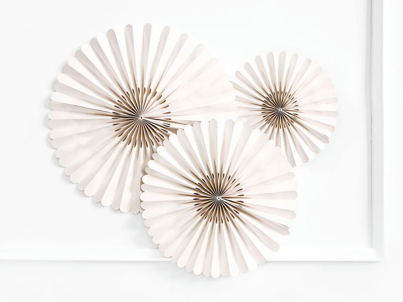 Beige Rosettes Backdrop Set