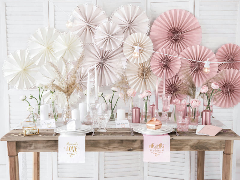 Beige Rosettes Backdrop Set