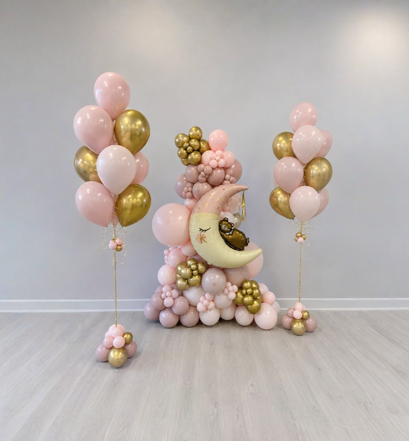 Teddy Bear Moon Dreams Freestanding Balloon Garland