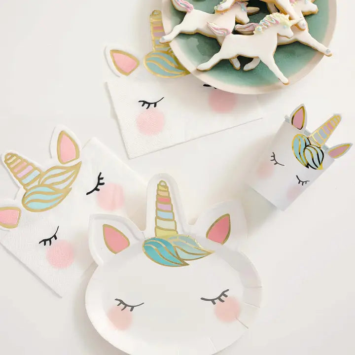 White unicorn cups with pastel gold details and matching napkins for birthday from Parte Haus party supply store in Bethesda Maryland