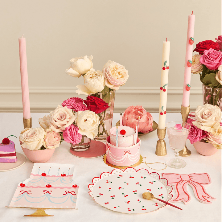 {custom.color} {custom.shape} {custom.type} with {custom.theme} {custom.characters} for {custom.occasion} {custom.holiday} – from Parte Haus party supply store in Bethesda, MD.