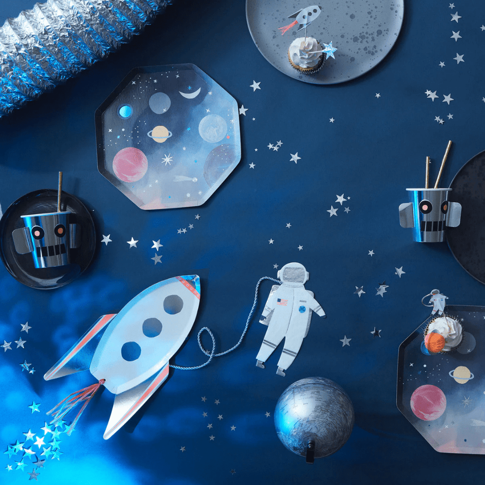 {custom.color} {custom.shape} {custom.type} with {custom.theme} {custom.characters} for {custom.occasion} {custom.holiday} – from Parte Haus party supply store in Bethesda, MD.