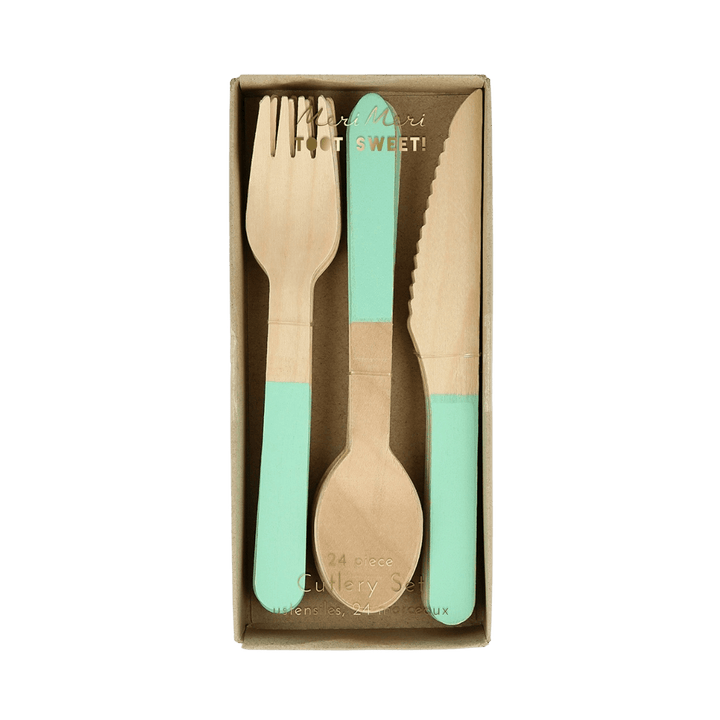 {custom.color} {custom.shape} {custom.type} with {custom.theme} {custom.characters} for {custom.occasion} {custom.holiday} – from Parte Haus party supply store in Bethesda, MD.