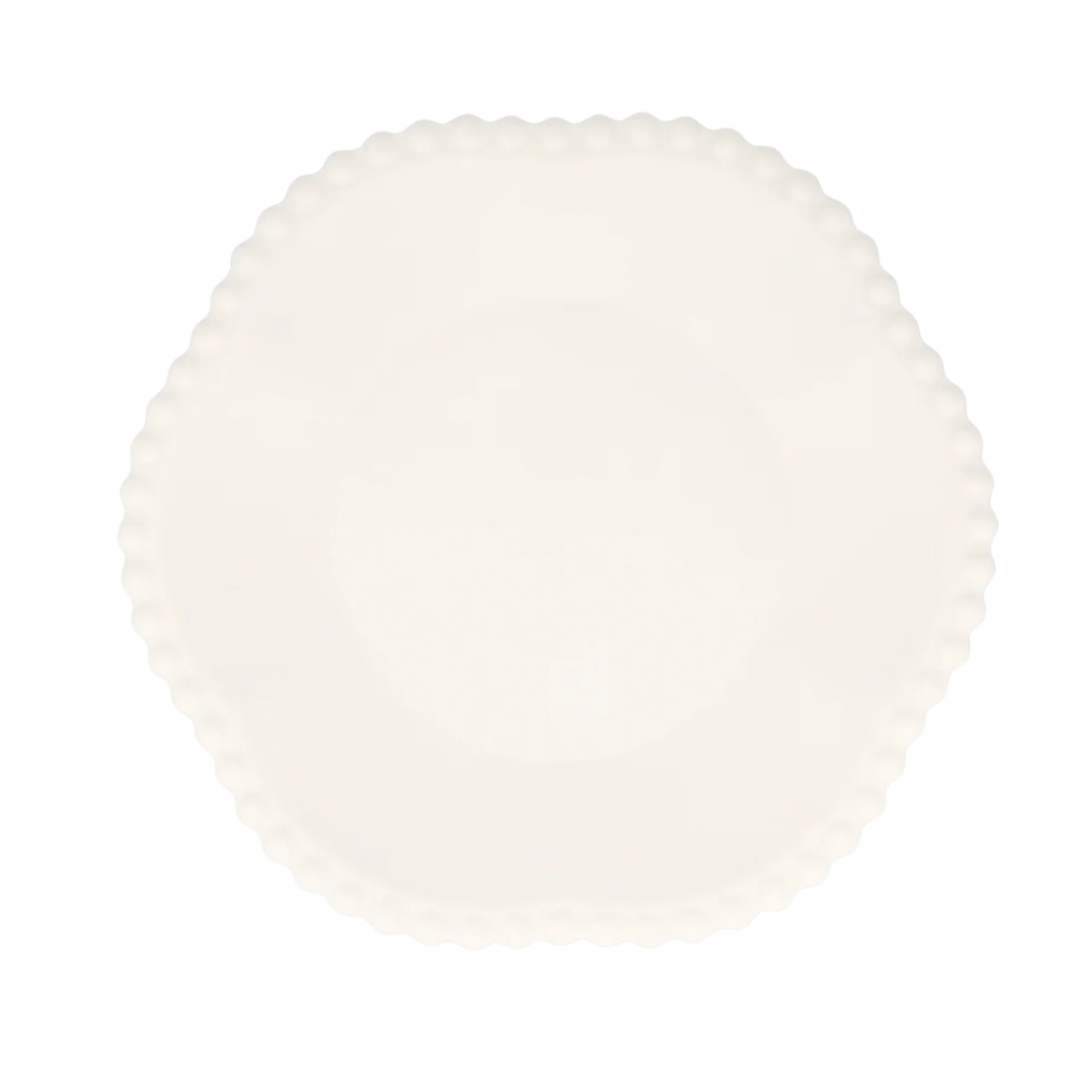White scalloped edge plate modern classic look celebration from Parte Haus party supply store in Bethesda Maryland.