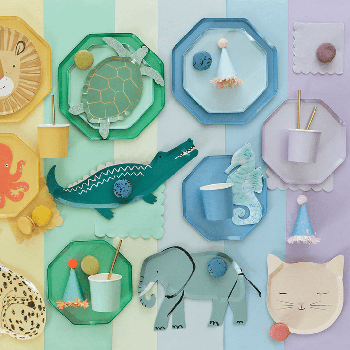 {custom.color} {custom.shape} {custom.type} with {custom.theme} {custom.characters} for {custom.occasion} {custom.holiday} – from Parte Haus party supply store in Bethesda, MD.